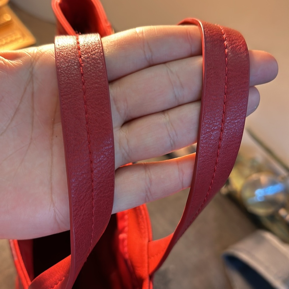 Hand bag - Picture 9 of 13
